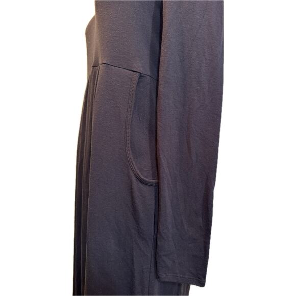 Women's Zenana Premium Long-Sleeve, Pleated Boatneck Shift Dress, Medium, Black - Picture 3 of 10